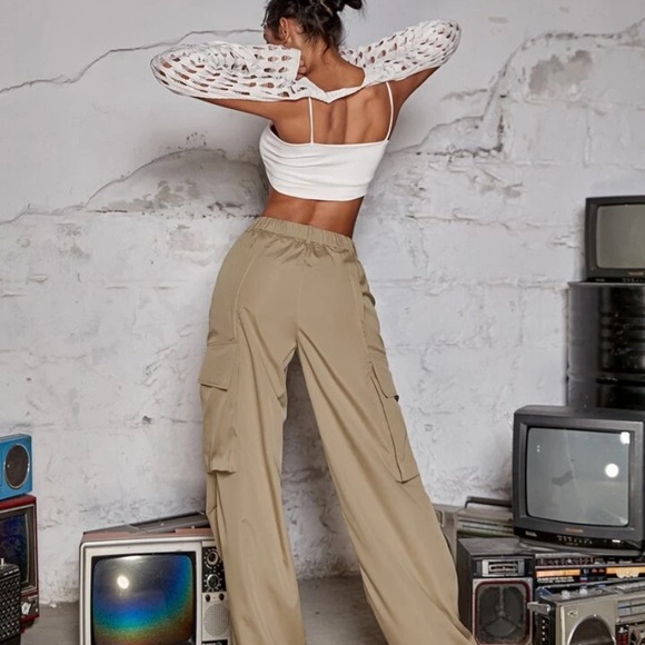 PANTS CARGO SHEIN NEW SIZE S - Picture 3 of 6